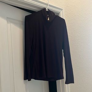 Long sleeve shirt size XL.